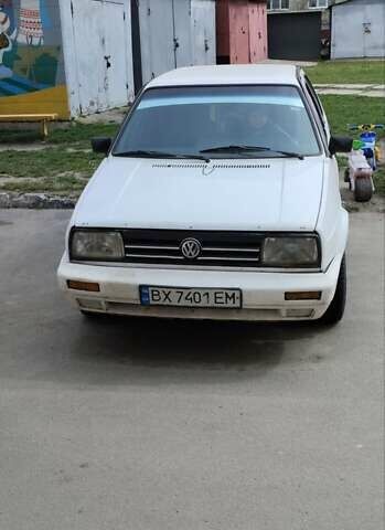 Білий Фольксваген Джетта, об'ємом двигуна 1.6 л та пробігом 468 тис. км за 1000 $, фото 1 на Automoto.ua