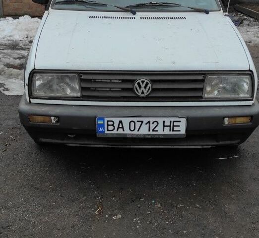 Белый Фольксваген Джетта, объемом двигателя 1.6 л и пробегом 320 тыс. км за 1400 $, фото 1 на Automoto.ua