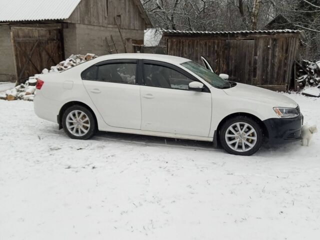 Белый Фольксваген Джетта, объемом двигателя 2.5 л и пробегом 153 тыс. км за 6000 $, фото 1 на Automoto.ua