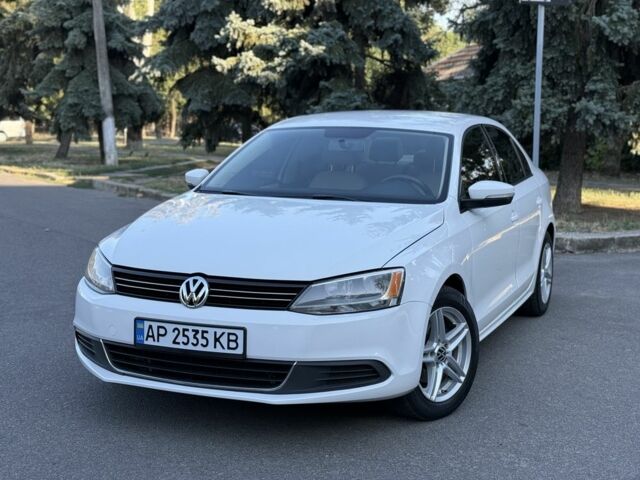 Белый Фольксваген Джетта, объемом двигателя 2.5 л и пробегом 201 тыс. км за 8509 $, фото 1 на Automoto.ua