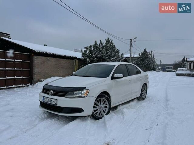 Белый Фольксваген Джетта, объемом двигателя 2.5 л и пробегом 225 тыс. км за 7699 $, фото 1 на Automoto.ua