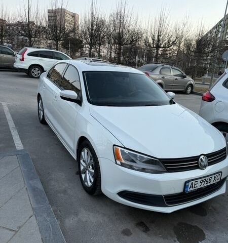 Білий Фольксваген Джетта, об'ємом двигуна 2.48 л та пробігом 155 тис. км за 10000 $, фото 1 на Automoto.ua