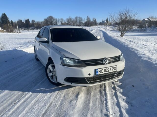 Белый Фольксваген Джетта, объемом двигателя 2.5 л и пробегом 270 тыс. км за 7599 $, фото 1 на Automoto.ua