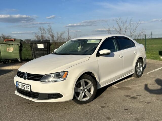 Белый Фольксваген Джетта, объемом двигателя 2.5 л и пробегом 235 тыс. км за 8190 $, фото 1 на Automoto.ua