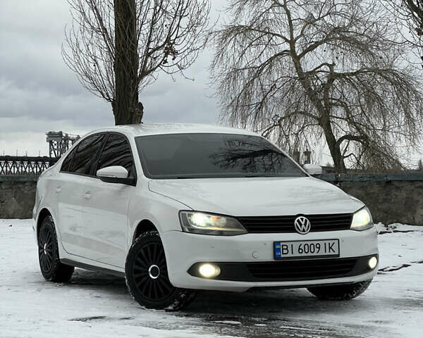 Белый Фольксваген Джетта, объемом двигателя 1.39 л и пробегом 211 тыс. км за 8100 $, фото 1 на Automoto.ua
