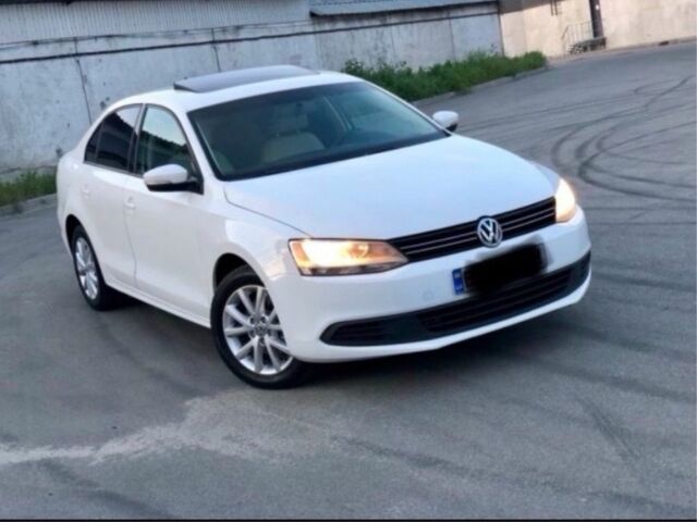 Білий Фольксваген Джетта, об'ємом двигуна 2.5 л та пробігом 193 тис. км за 8500 $, фото 1 на Automoto.ua