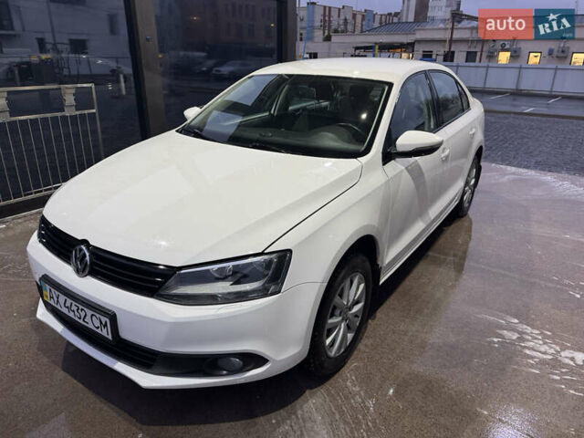 Білий Фольксваген Джетта, об'ємом двигуна 1.4 л та пробігом 150 тис. км за 8500 $, фото 1 на Automoto.ua