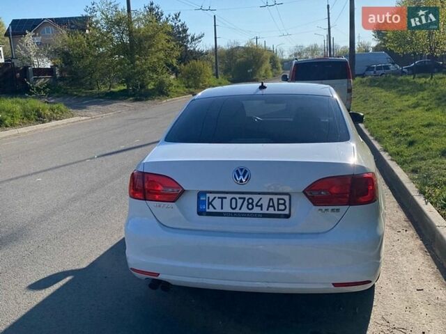 Белый Фольксваген Джетта, объемом двигателя 2.5 л и пробегом 260 тыс. км за 8000 $, фото 1 на Automoto.ua