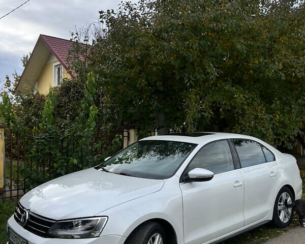 Белый Фольксваген Джетта, объемом двигателя 1.4 л и пробегом 187 тыс. км за 9200 $, фото 1 на Automoto.ua