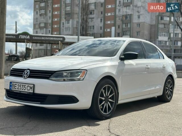 Белый Фольксваген Джетта, объемом двигателя 2.5 л и пробегом 230 тыс. км за 8800 $, фото 1 на Automoto.ua