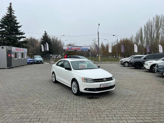 Белый Фольксваген Джетта, объемом двигателя 2.5 л и пробегом 162 тыс. км за 8500 $, фото 1 на Automoto.ua