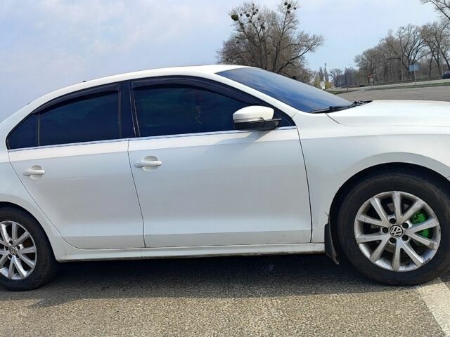 Белый Фольксваген Джетта, объемом двигателя 0 л и пробегом 220 тыс. км за 8000 $, фото 1 на Automoto.ua