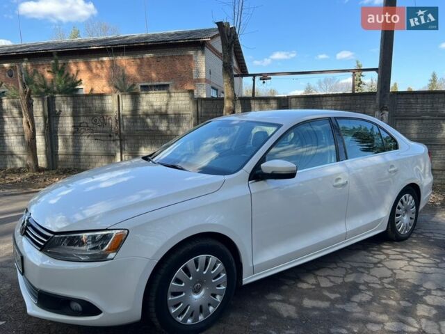 Белый Фольксваген Джетта, объемом двигателя 2.5 л и пробегом 282 тыс. км за 7200 $, фото 1 на Automoto.ua