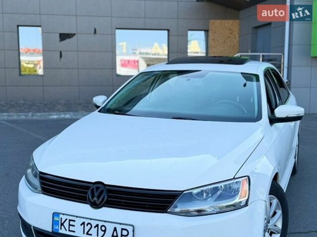 Белый Фольксваген Джетта, объемом двигателя 2.5 л и пробегом 290 тыс. км за 8200 $, фото 1 на Automoto.ua
