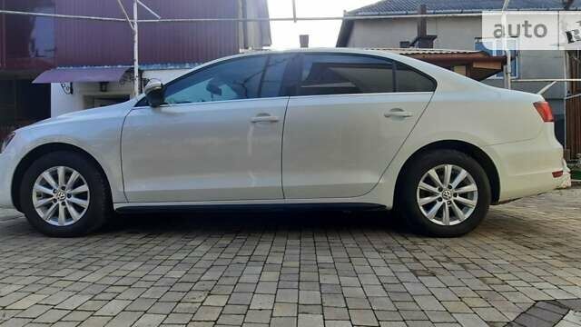 Белый Фольксваген Джетта, объемом двигателя 1.39 л и пробегом 160 тыс. км за 8200 $, фото 1 на Automoto.ua