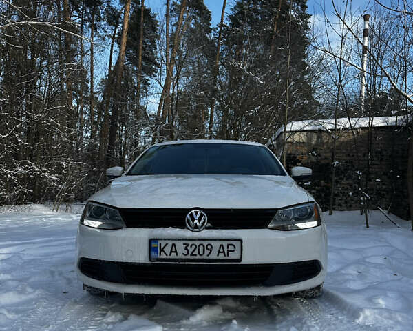Белый Фольксваген Джетта, объемом двигателя 1.78 л и пробегом 205 тыс. км за 7700 $, фото 1 на Automoto.ua