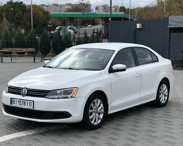 Белый Фольксваген Джетта, объемом двигателя 1.8 л и пробегом 227 тыс. км за 8200 $, фото 1 на Automoto.ua