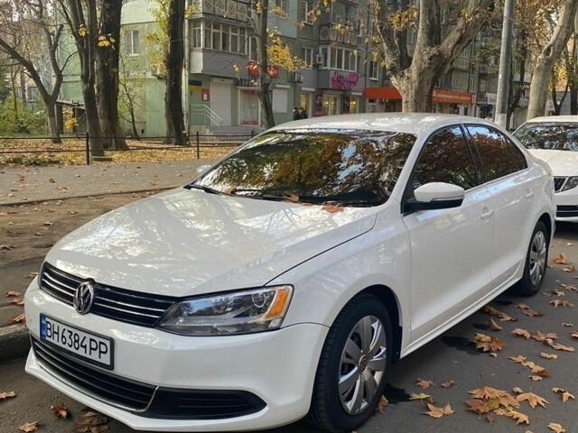 Белый Фольксваген Джетта, объемом двигателя 2.5 л и пробегом 223 тыс. км за 8500 $, фото 1 на Automoto.ua