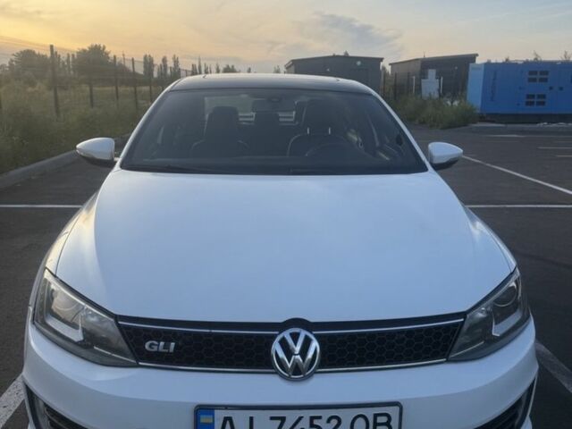 Белый Фольксваген Джетта, объемом двигателя 2 л и пробегом 180 тыс. км за 10100 $, фото 1 на Automoto.ua