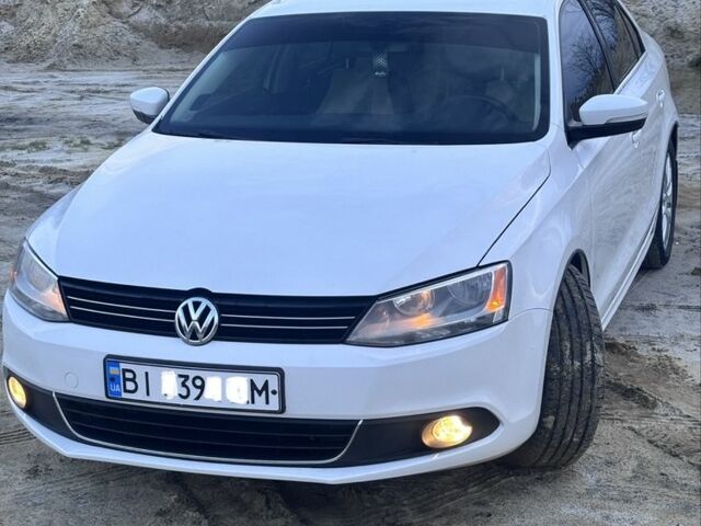 Білий Фольксваген Джетта, об'ємом двигуна 0 л та пробігом 220 тис. км за 9500 $, фото 1 на Automoto.ua