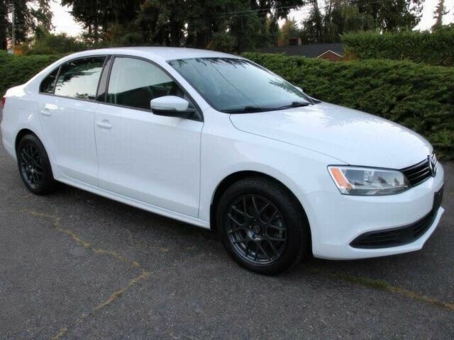 Белый Фольксваген Джетта, объемом двигателя 1.8 л и пробегом 86 тыс. км за 6800 $, фото 1 на Automoto.ua