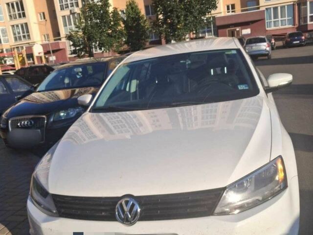 Белый Фольксваген Джетта, объемом двигателя 1.8 л и пробегом 220 тыс. км за 9500 $, фото 1 на Automoto.ua
