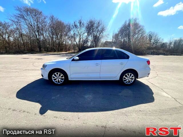 Белый Фольксваген Джетта, объемом двигателя 1.4 л и пробегом 198 тыс. км за 9900 $, фото 1 на Automoto.ua