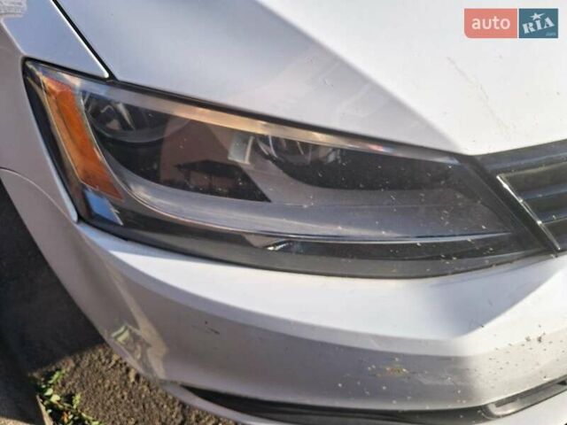 Белый Фольксваген Джетта, объемом двигателя 1.8 л и пробегом 220 тыс. км за 8999 $, фото 1 на Automoto.ua