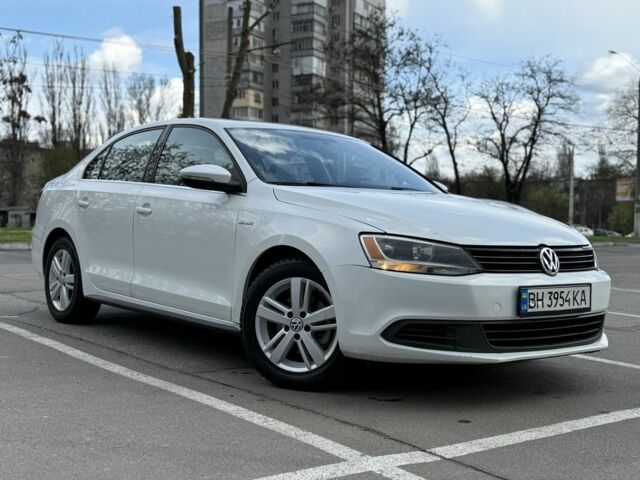 Белый Фольксваген Джетта, объемом двигателя 1.4 л и пробегом 175 тыс. км за 9700 $, фото 1 на Automoto.ua
