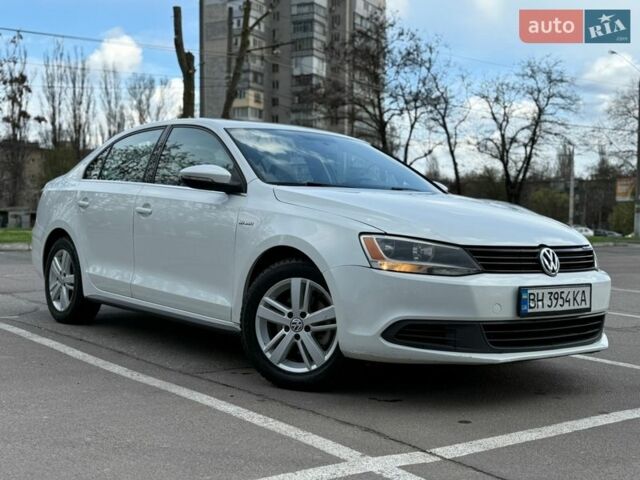 Белый Фольксваген Джетта, объемом двигателя 1.4 л и пробегом 175 тыс. км за 9900 $, фото 1 на Automoto.ua