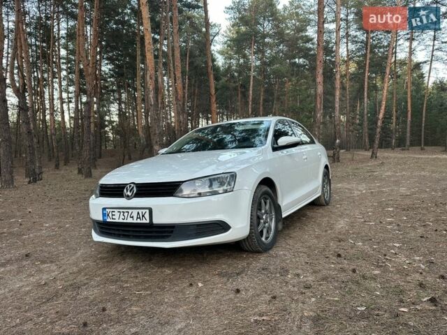Белый Фольксваген Джетта, объемом двигателя 1.98 л и пробегом 244 тыс. км за 10900 $, фото 1 на Automoto.ua