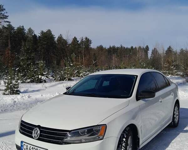 Білий Фольксваген Джетта, об'ємом двигуна 2 л та пробігом 235 тис. км за 7500 $, фото 1 на Automoto.ua