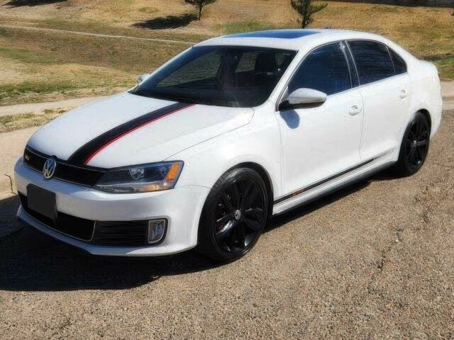 Белый Фольксваген Джетта, объемом двигателя 2 л и пробегом 87 тыс. км за 6500 $, фото 1 на Automoto.ua