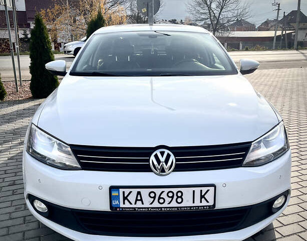 Білий Фольксваген Джетта, об'ємом двигуна 1.97 л та пробігом 195 тис. км за 11300 $, фото 1 на Automoto.ua