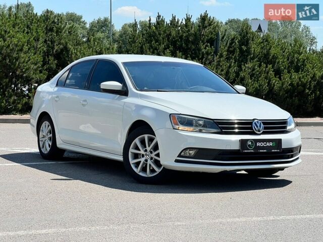 Белый Фольксваген Джетта, объемом двигателя 1.8 л и пробегом 220 тыс. км за 8800 $, фото 1 на Automoto.ua