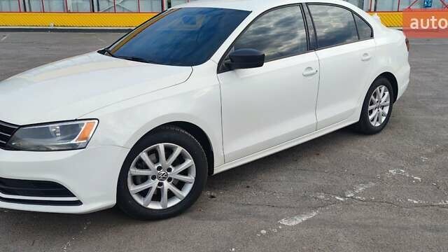 Белый Фольксваген Джетта, объемом двигателя 1.8 л и пробегом 162 тыс. км за 9800 $, фото 1 на Automoto.ua