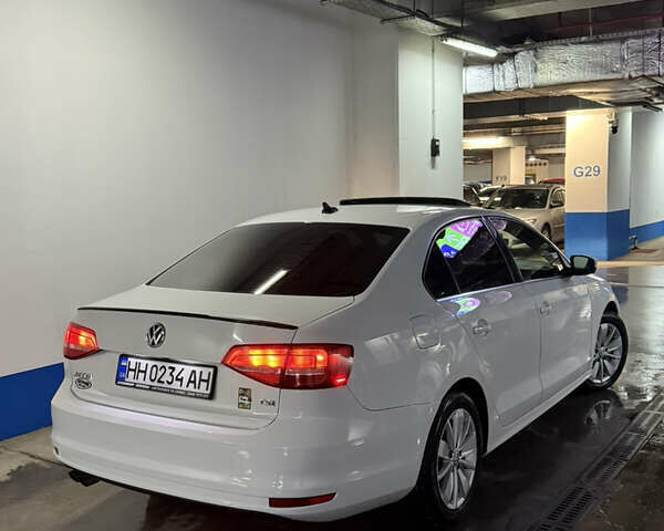 Белый Фольксваген Джетта, объемом двигателя 1.8 л и пробегом 168 тыс. км за 11500 $, фото 1 на Automoto.ua