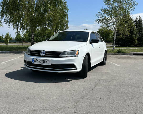 Білий Фольксваген Джетта, об'ємом двигуна 1.4 л та пробігом 253 тис. км за 8000 $, фото 1 на Automoto.ua