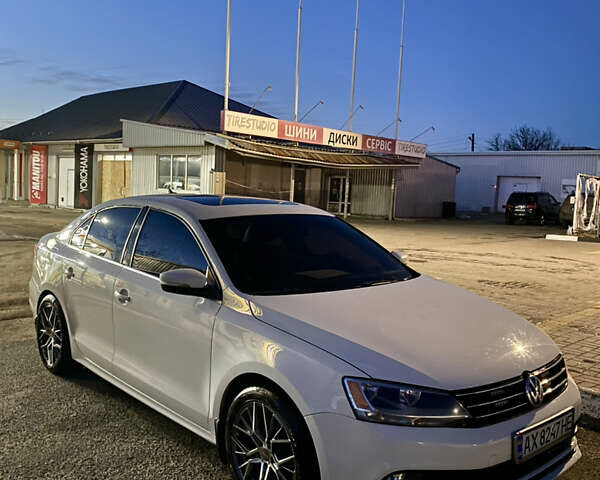 Белый Фольксваген Джетта, объемом двигателя 1.8 л и пробегом 120 тыс. км за 11500 $, фото 1 на Automoto.ua