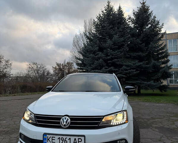 Белый Фольксваген Джетта, объемом двигателя 2 л и пробегом 160 тыс. км за 13000 $, фото 1 на Automoto.ua