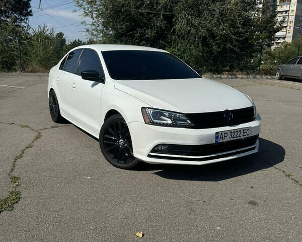 Белый Фольксваген Джетта, объемом двигателя 1.8 л и пробегом 154 тыс. км за 11000 $, фото 1 на Automoto.ua