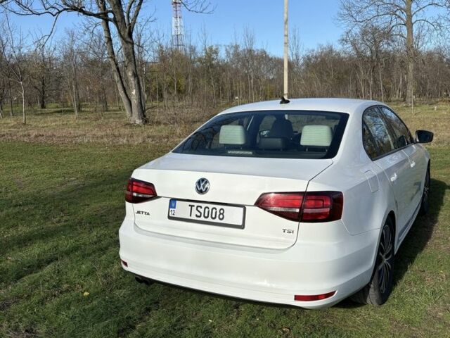 Белый Фольксваген Джетта, объемом двигателя 1.8 л и пробегом 177 тыс. км за 9000 $, фото 1 на Automoto.ua