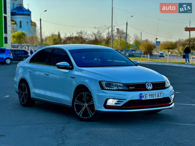 Білий Фольксваген Джетта, об'ємом двигуна 2 л та пробігом 94 тис. км за 13800 $, фото 1 на Automoto.ua