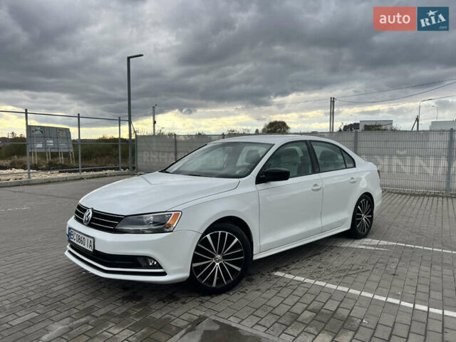 Фольксваген Джетта 2015 у Львові на Automoto.ua Білий Фольксваген Джетта, об'ємом двигуна 1.8 л та пробігом 98 тис. км за 11200 $, фото 1 на Automoto.ua