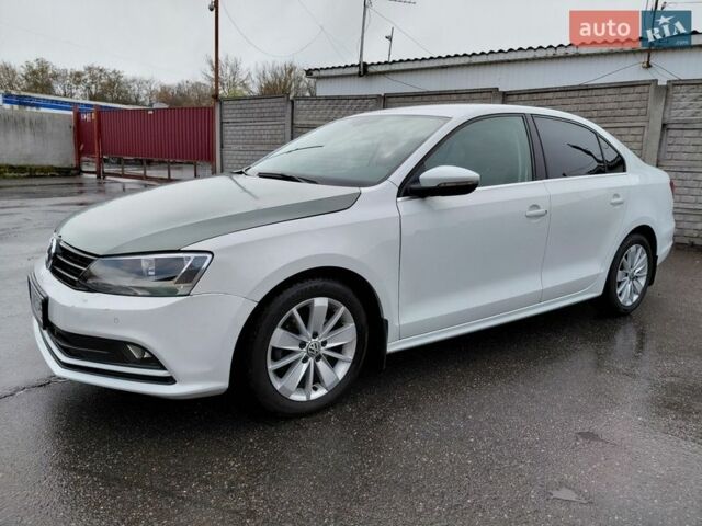 Белый Фольксваген Джетта, объемом двигателя 1.6 л и пробегом 80 тыс. км за 8990 $, фото 1 на Automoto.ua