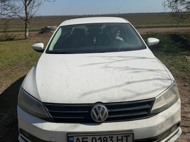 Білий Фольксваген Джетта, об'ємом двигуна 1.6 л та пробігом 170 тис. км за 10000 $, фото 1 на Automoto.ua