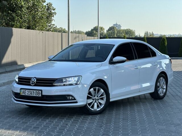 Білий Фольксваген Джетта, об'ємом двигуна 1.6 л та пробігом 96 тис. км за 14272 $, фото 1 на Automoto.ua