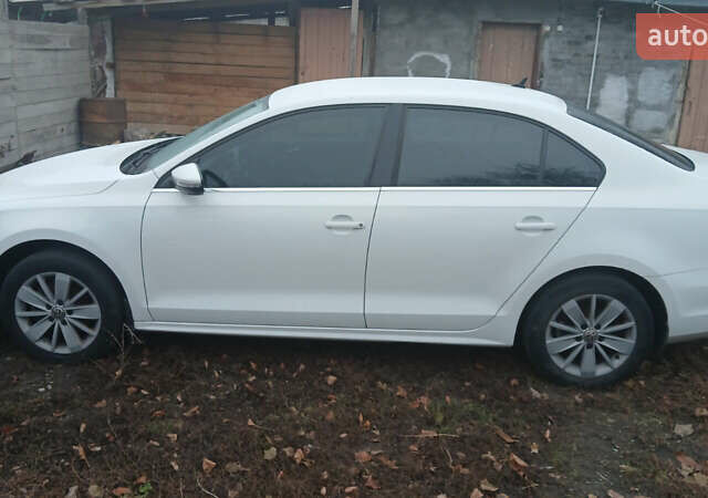 Білий Фольксваген Джетта, об'ємом двигуна 1.6 л та пробігом 230 тис. км за 12000 $, фото 1 на Automoto.ua
