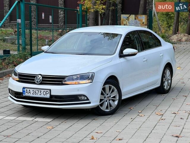 Білий Фольксваген Джетта, об'ємом двигуна 1.6 л та пробігом 157 тис. км за 9999 $, фото 1 на Automoto.ua