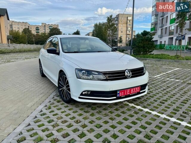 Білий Фольксваген Джетта, об'ємом двигуна 1.8 л та пробігом 164 тис. км за 10500 $, фото 1 на Automoto.ua